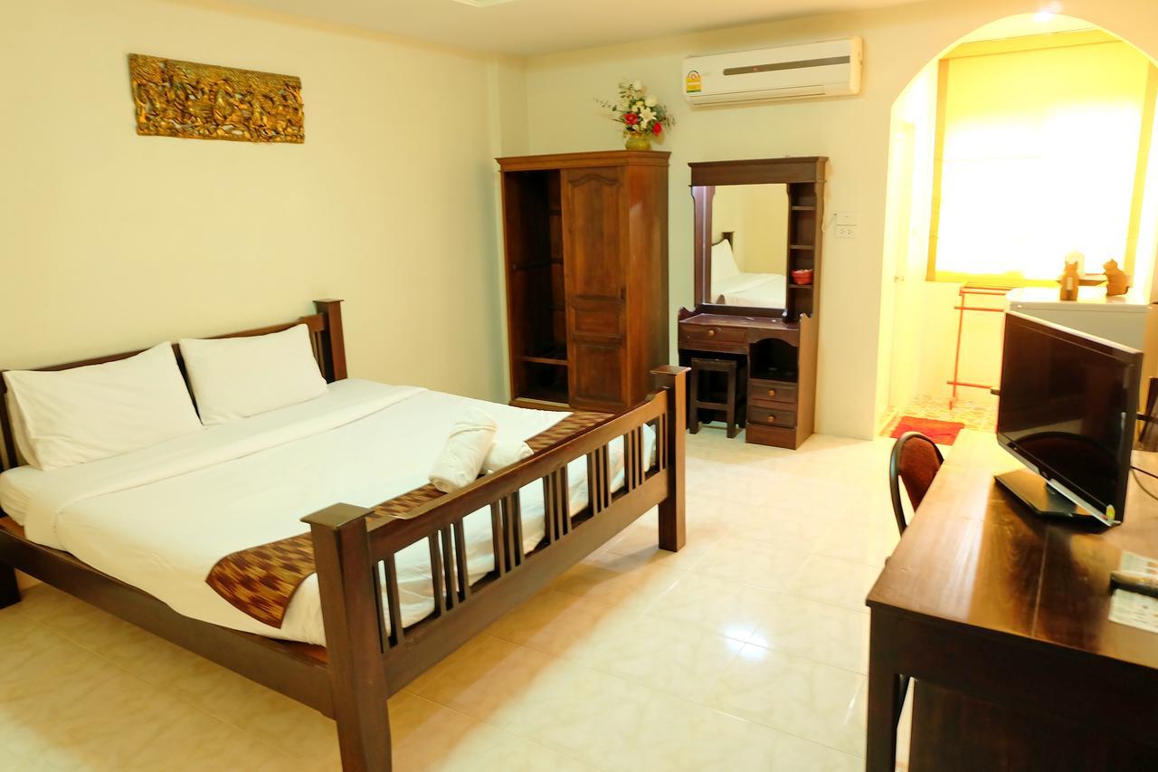 Siam House Interplace Lopburi Luaran gambar